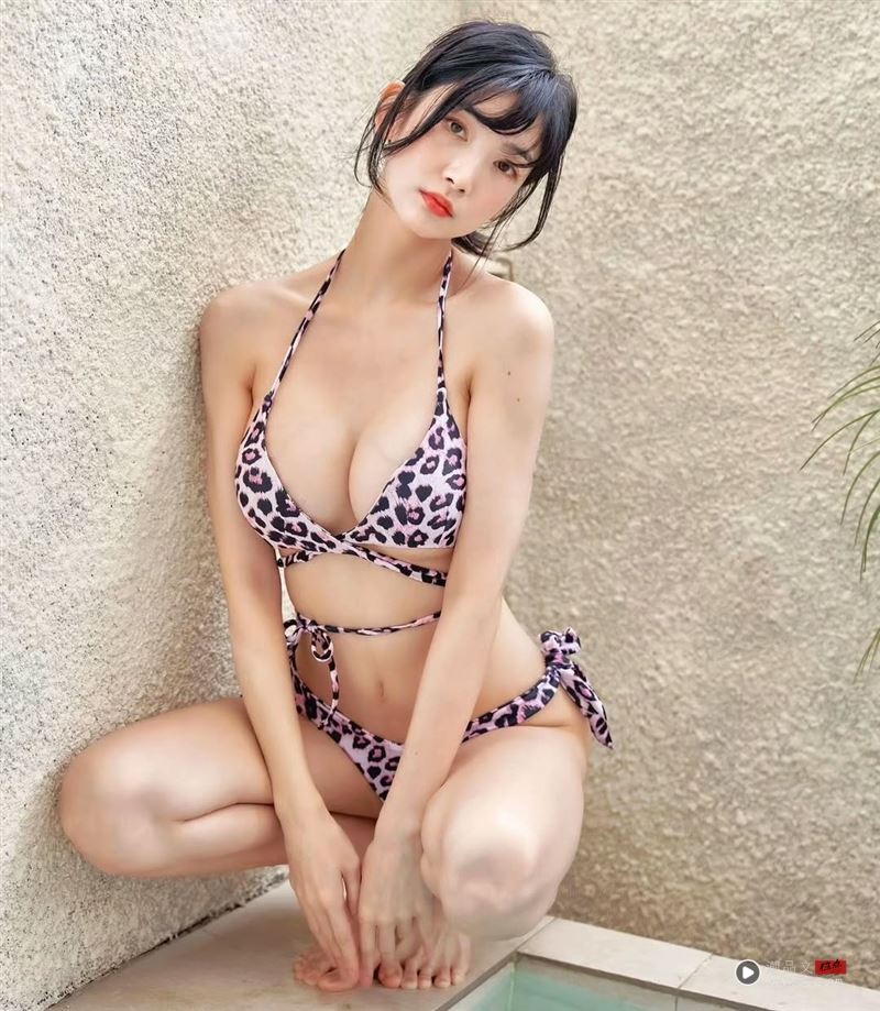 韩女团前成员大尺度弹钢琴逆袭!翻身“狠砸40亿买豪宅”网赞:懂投资 内容图3 潮品文-大潮社旗下实时最新热点娱乐时尚数码等新闻资讯网站! 李海仁近期购买40亿豪宅引发话题(图/翻摄自IG @leezyhaein)