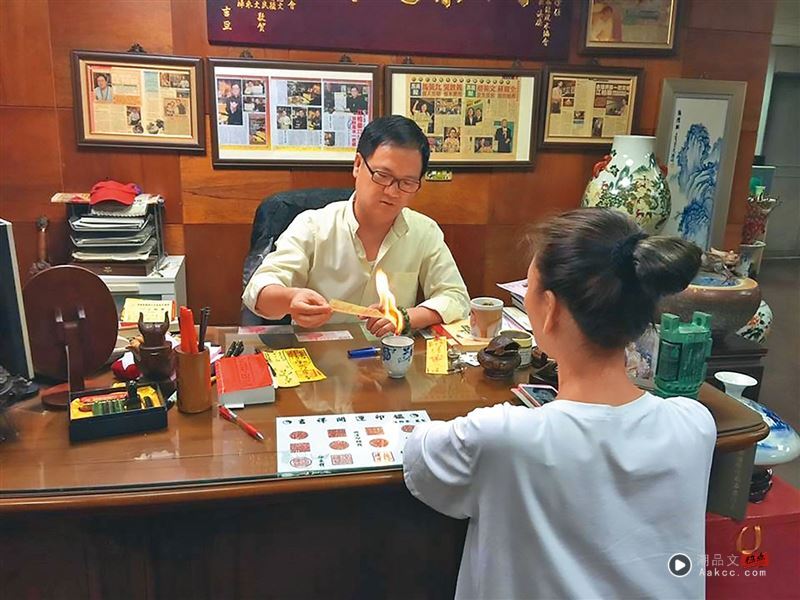 富商遭施法夺爱1/赠女大生天母房产被见光 江柏乐衔命施法抱得美人归