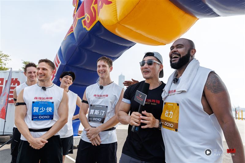 录到一半出事了!男星当场开呛“输我就别当演员” 冲突内幕曝光 内容图1 潮品文-大潮社旗下实时最新热点娱乐时尚数码等新闻资讯网站! 洋将组别竞赛聚集来台发展的外国好友,包含美国籍的杜力跟贾斯汀,以及瑞典籍的方马丁、德国籍的贺少侠,还有日本籍的一树。(图/好看娱乐提供)