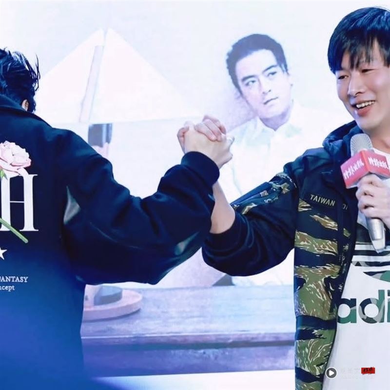 Toro与小村逾15年今年终于破冰合体。（图／翻摄自IG @torocompany1002）&nbsp;