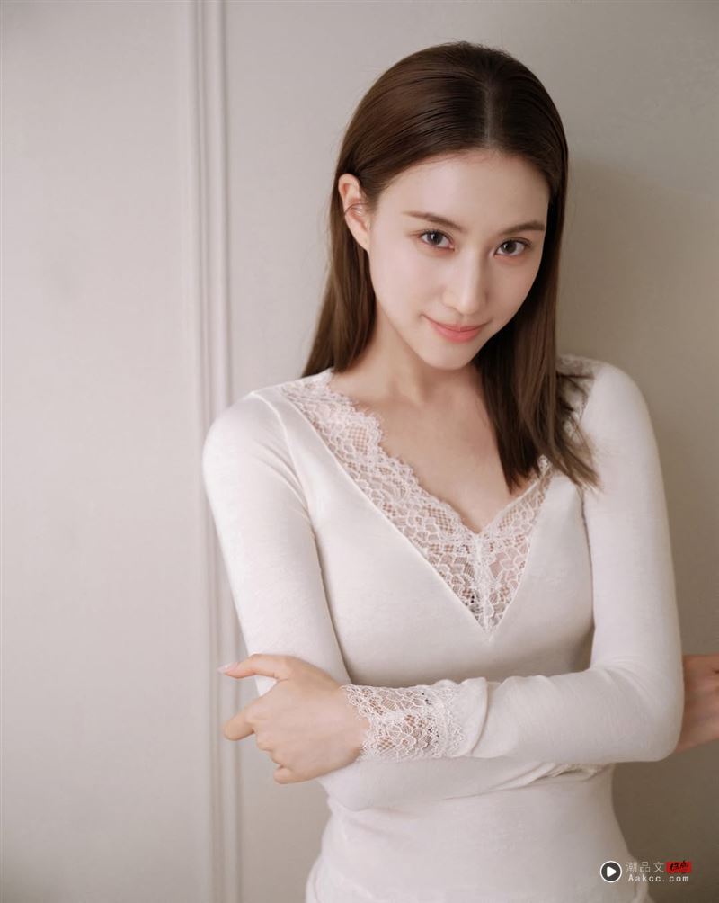 何超莲是澳门赌王千金。（图／翻摄自IG @laurinda_ho）