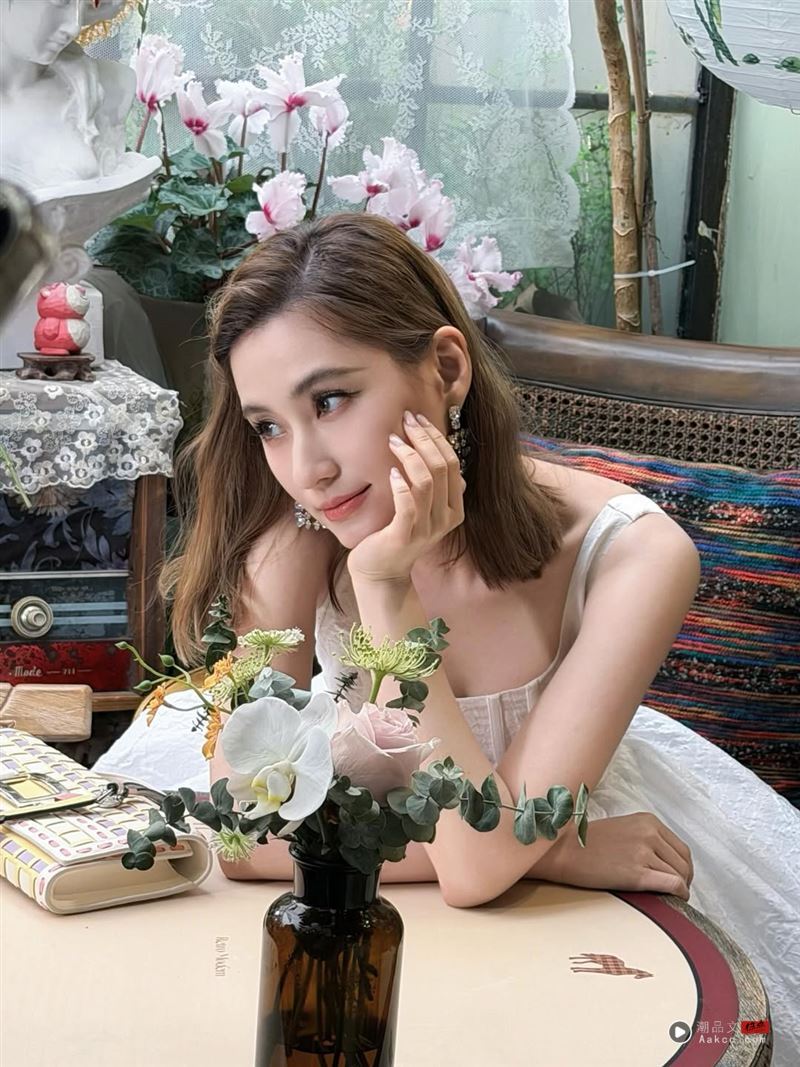 何超莲是澳门赌王千金。（图／翻摄自IG @laurinda_ho）