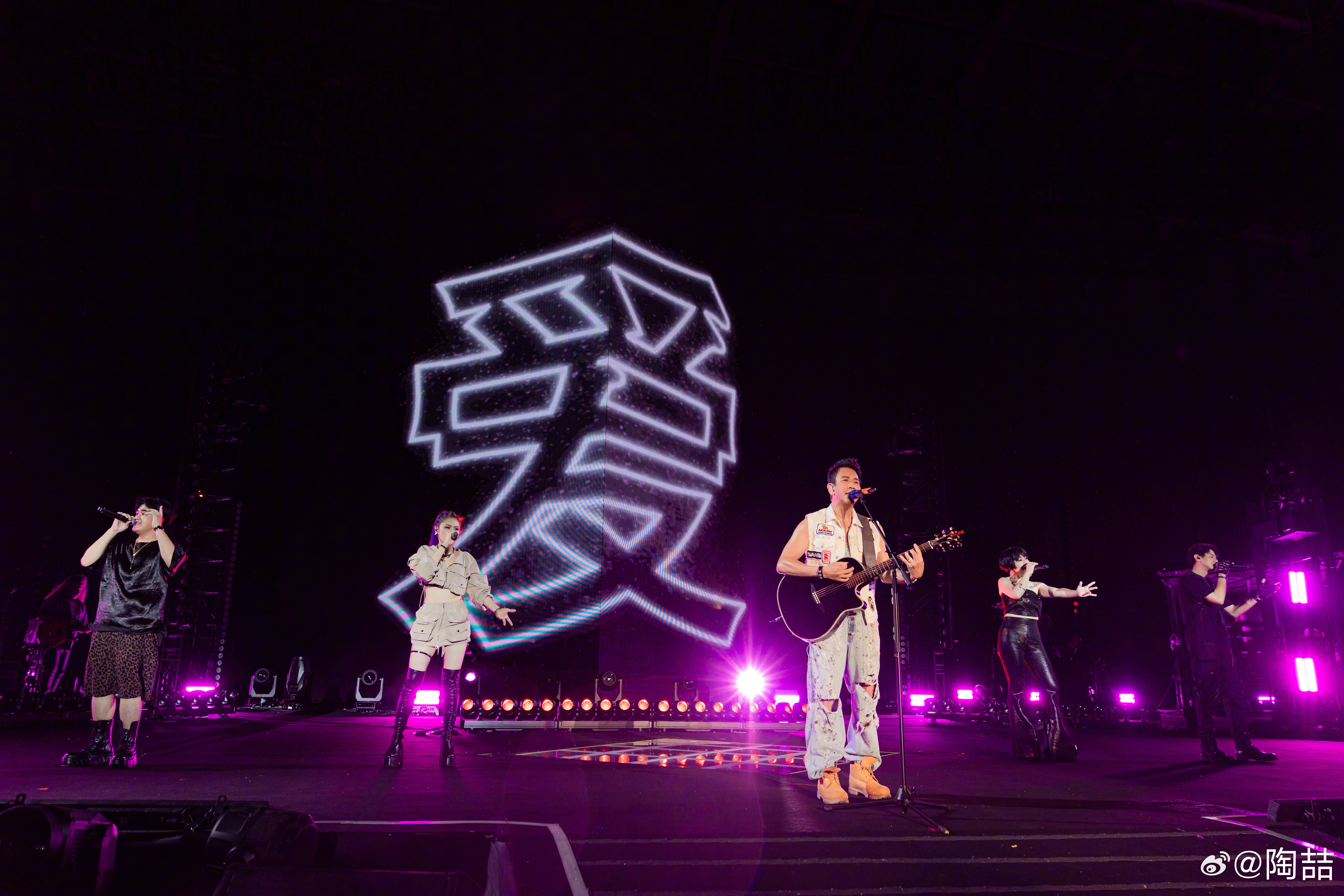 “华语Ru0026B教父”陶喆《 SOUL POWER II 》巡演吉隆坡站官宣!1004登Axiata Arena开唱 内容图3 潮品文-大潮社旗下实时最新热点娱乐时尚数码等新闻资讯网站! “华语R&B教父“陶喆《 SOUL POWER II 》巡演吉隆坡站官宣