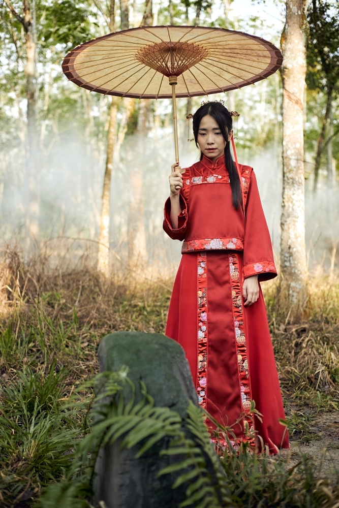马来西亚帮 | 5 大点推荐《幽冥新娘》!1900年代华工故事 + 冥婚 内容图4 潮品文-大潮社旗下实时最新热点娱乐时尚数码等新闻资讯网站! 幽冥新娘