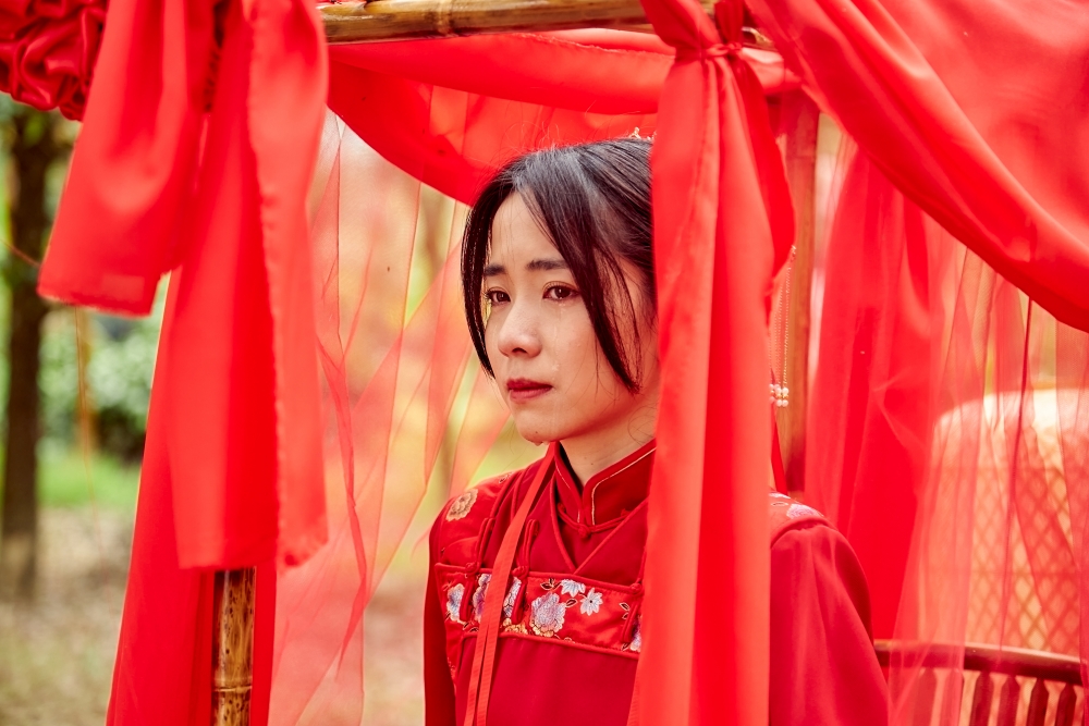 马来西亚帮 | 5 大点推荐《幽冥新娘》!1900年代华工故事 + 冥婚 内容图2 潮品文-大潮社旗下实时最新热点娱乐时尚数码等新闻资讯网站! 马来西亚帮 | 5 大点推荐《幽冥新娘》!1900年代华工故事 + 冥婚 娱乐资讯 图2张