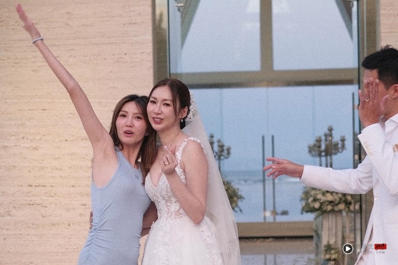 马来西亚拿督千金庄思敏再婚!网友笑亏:姐姐嫁2次杨明都还没娶庄思明 内容图4 潮品文-大潮社旗下实时最新热点娱乐时尚数码等新闻资讯网站! 庄思敏 吴若希