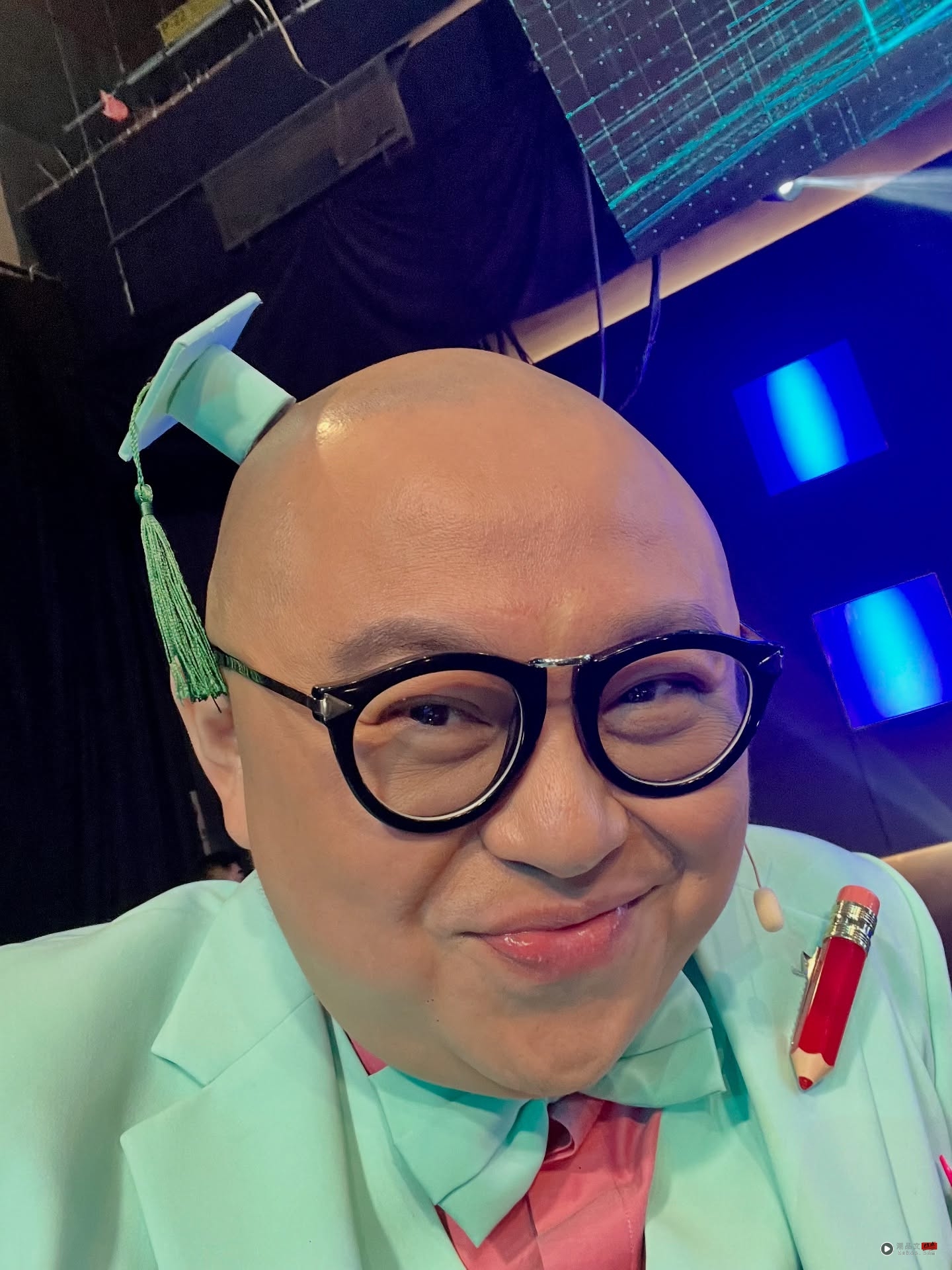 “AI雪景照”爆红!Bob林盛斌效果太惊人 自嘲:好像输爆厂那样 内容图2 潮品文-大潮社旗下实时最新热点娱乐时尚数码等新闻资讯网站! Bob林盛斌