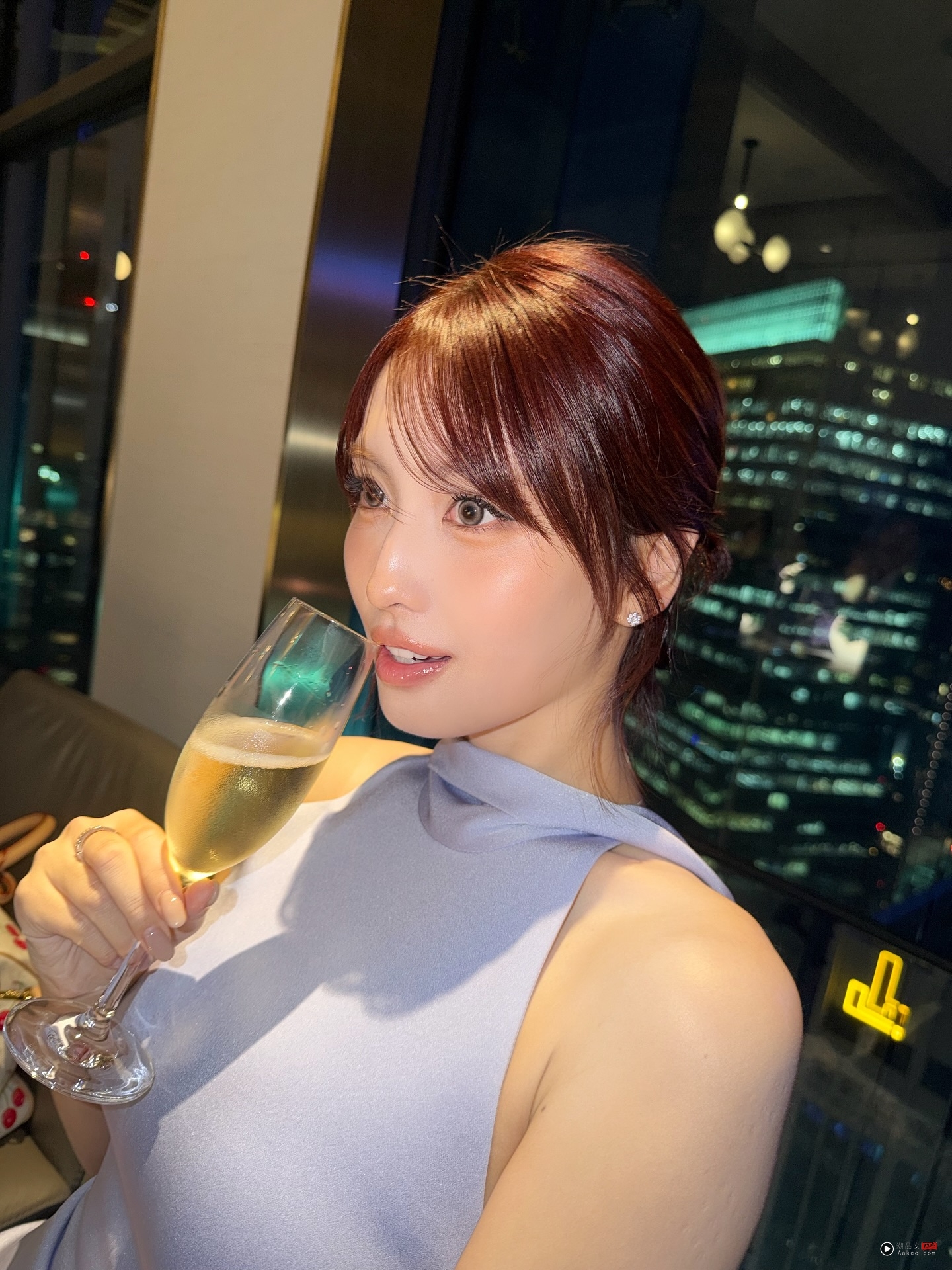 TWICE MOMO 豪砸42亿全额现金买豪宅!邻居竟玄彬、韩韶禧! 内容图3 潮品文-大潮社旗下实时最新热点娱乐时尚数码等新闻资讯网站! Momo