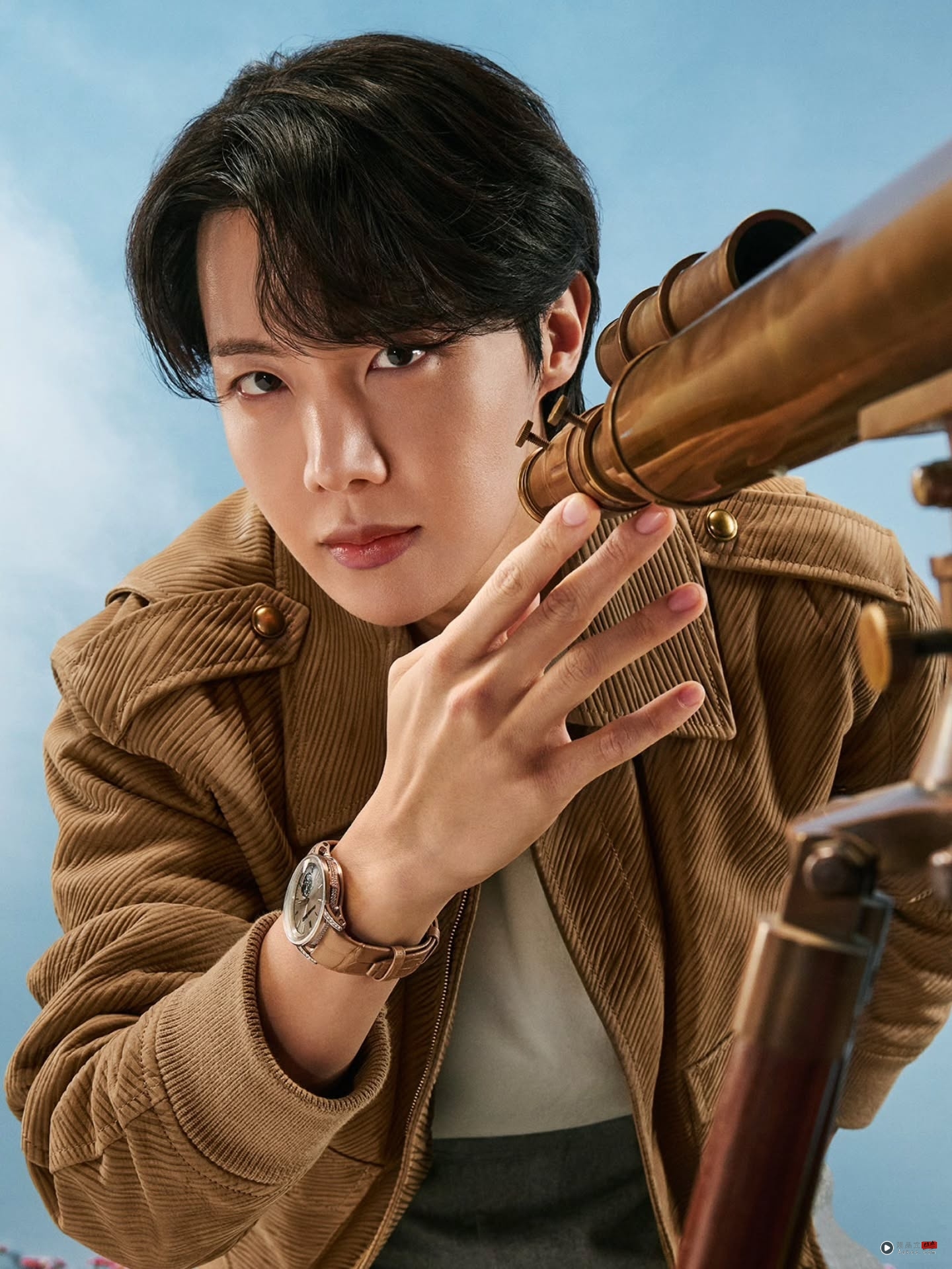 梦幻联动!BTS j-hope惊喜现身LE SSERAFIM 新歌预告!首次与女团合唱! 内容图3 潮品文-大潮社旗下实时最新热点娱乐时尚数码等新闻资讯网站! j-hope