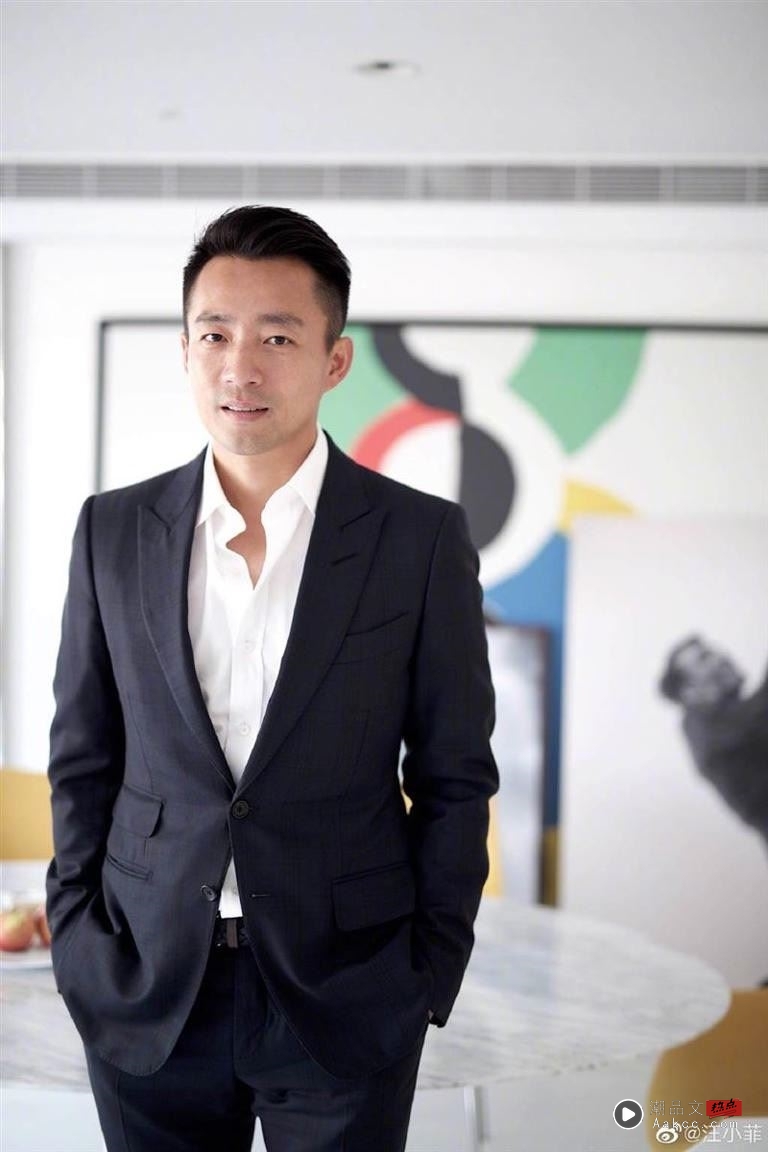 汪小菲现身吉隆坡街头!被路人人认出大方合照 内容图4 潮品文-大潮社旗下实时最新热点娱乐时尚数码等新闻资讯网站! 汪小菲