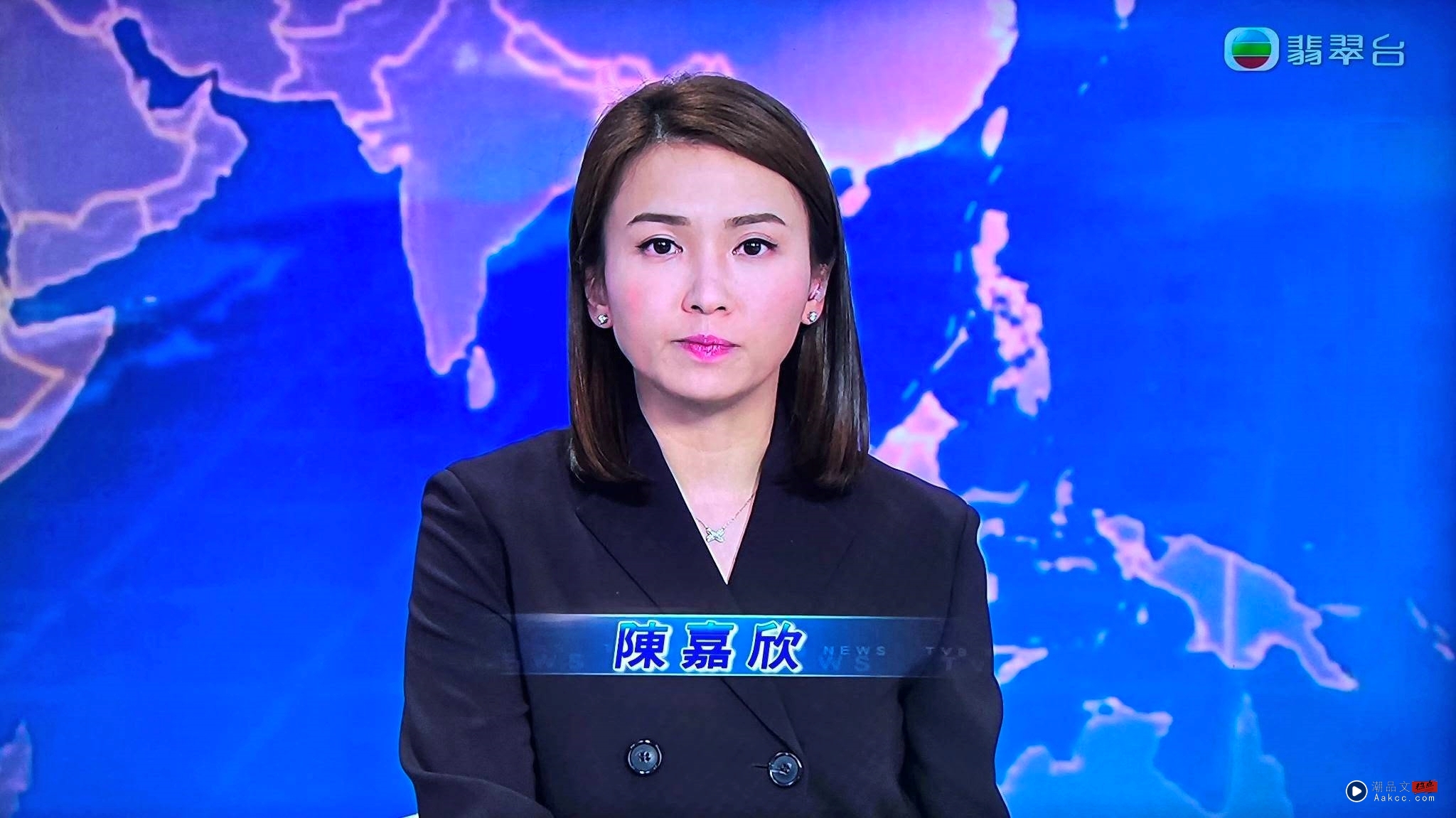 香港大埔火灾|真实版“新闻女王”!TVB新闻主播陈嘉欣强忍伤痛直播 表现获赞 内容图4 潮品文-大潮社旗下实时最新热点娱乐时尚数码等新闻资讯网站! 陈嘉欣
