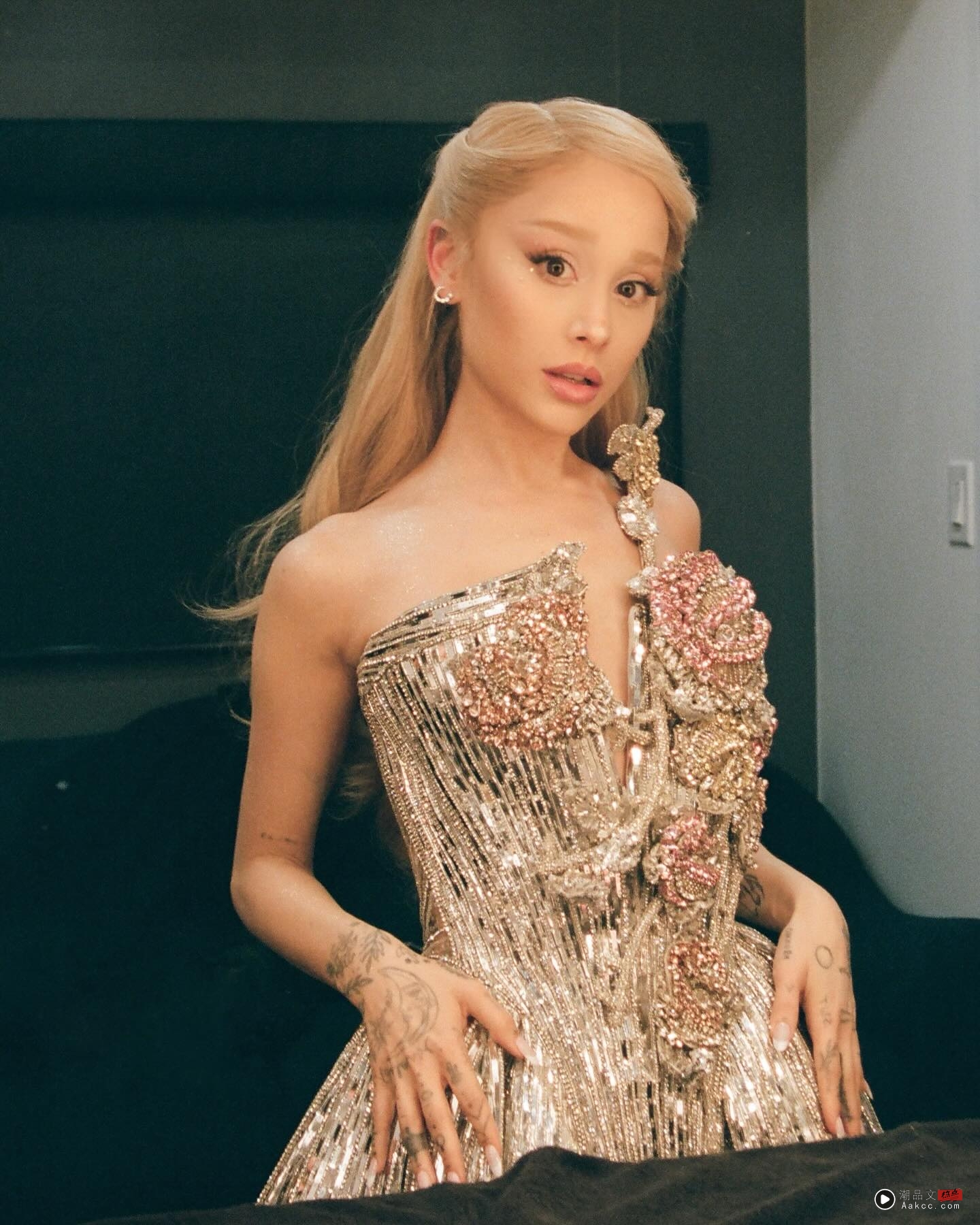 Ariana Grande宣布最后世界巡演!亲口证实:最后一次尽情狂欢! 内容图2 潮品文-大潮社旗下实时最新热点娱乐时尚数码等新闻资讯网站! Ariana