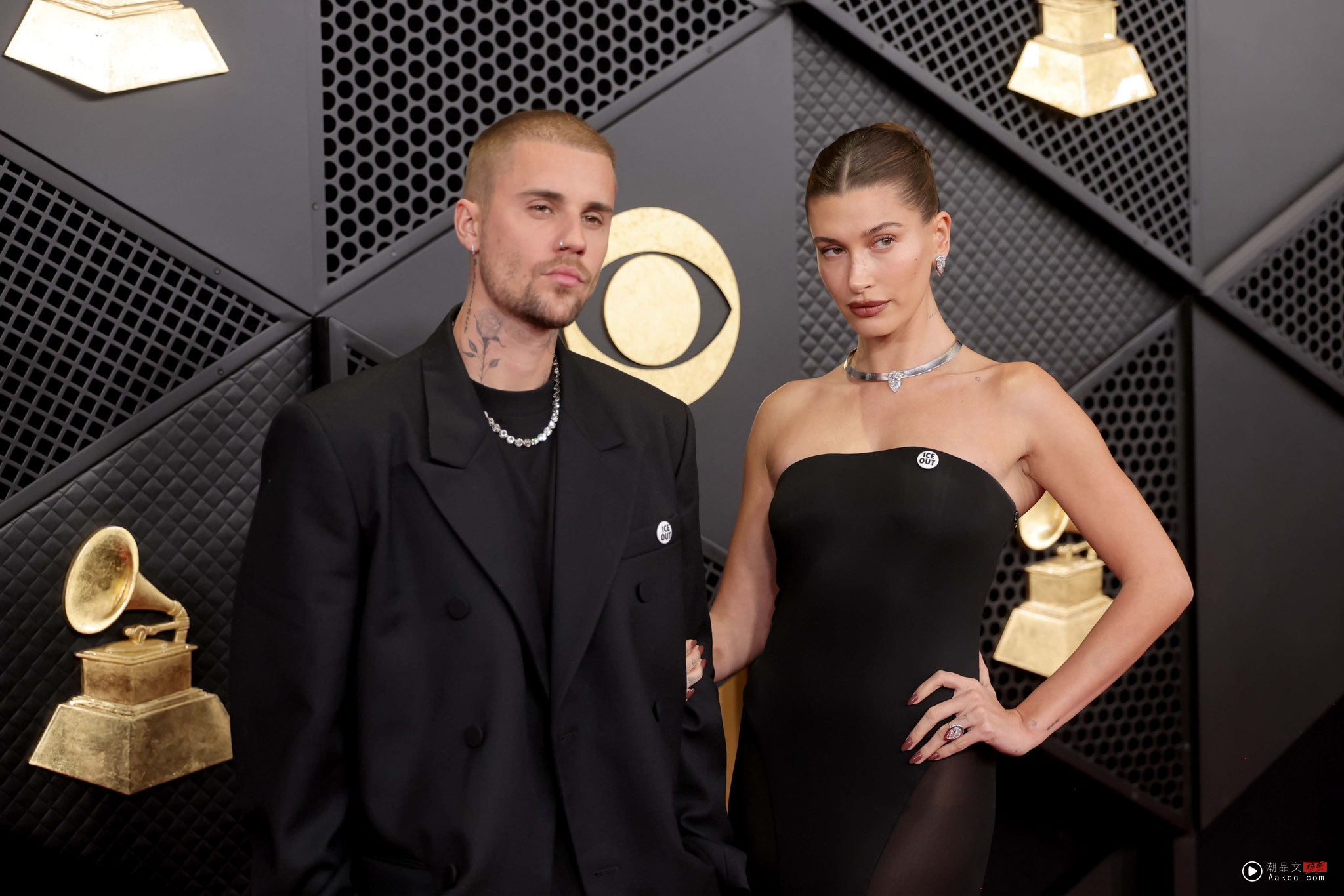 Justin Bieber 时隔4年重返格莱美舞台 只穿内裤表演！