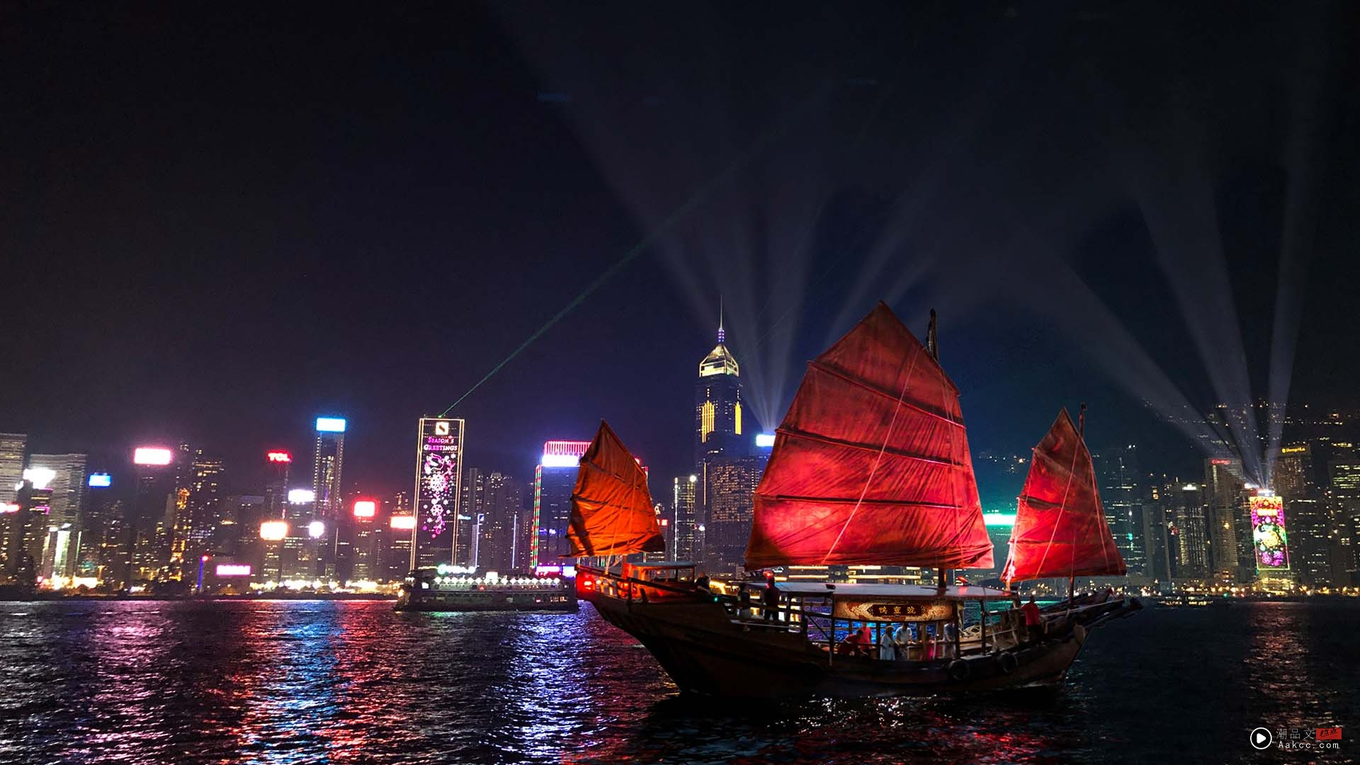 旅游 | 小资游香港!吃、喝、玩、乐、行 5大范畴全攻略 内容图2 潮品文-大潮社旗下实时最新热点娱乐时尚数码等新闻资讯网站! 小资游香港
