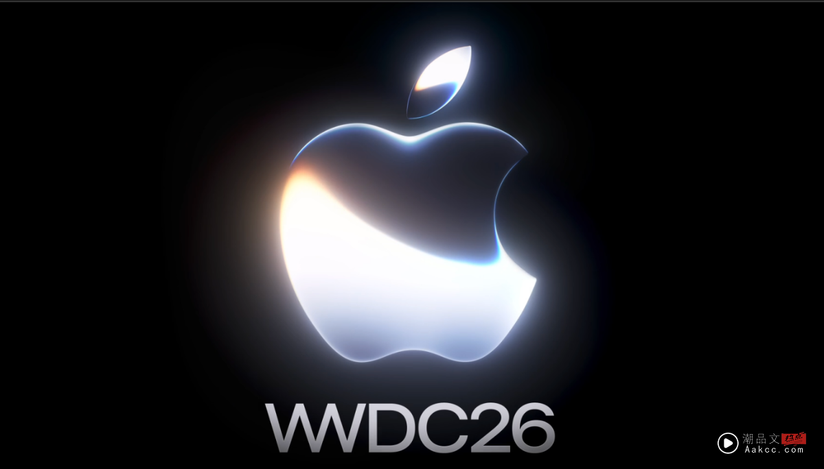 Apple 首款摺叠机再曝光！iPhone Fold 白色模型机现身　超大镜头岛成焦点