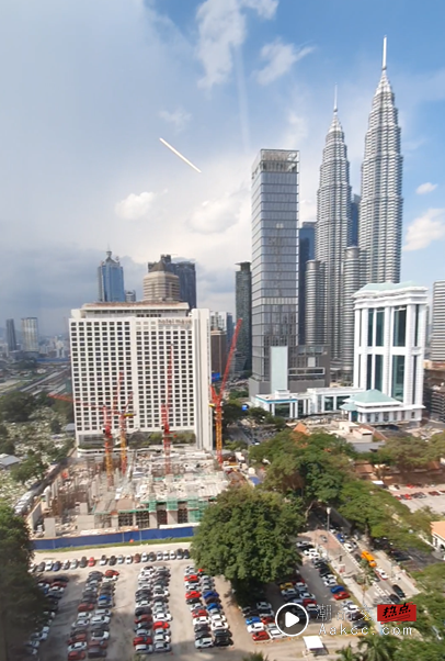 《X站睡过才说》Four Points By Sheraton KL City Center:3 天 2 夜实测 内容图8 潮品文-大潮社旗下实时最新热点娱乐时尚数码等新闻资讯网站! Four Points By Sheraton KL City Center Family Suite, KLCC view