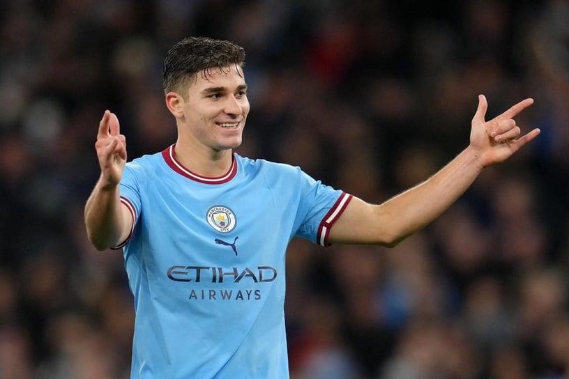 2022世足赛“小鲜肉”球员盘点!西班牙加维被誉为“小可爱”、南韩曹圭成神似朴叙俊! 内容图16 新潮社-实时最新热点娱乐时尚美妆等新闻资讯网站! 2022世足赛“小鲜肉”球员盘点!西班牙加维被誉为“小可爱”、南韩曹圭成神似朴叙俊!