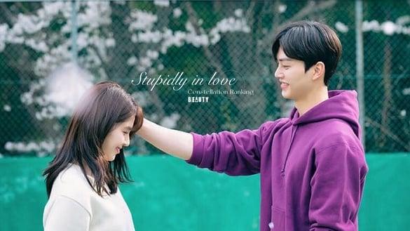 “12星座恋爱脑”排行榜！哪些星座一谈恋爱就变笨？前三名星座简直爱到无可救药