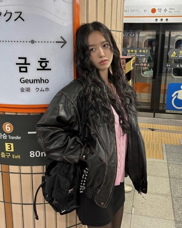 2023秋冬穿搭七大单品推荐：“皮夹克”出镜率超高、韩韶禧“机车靴”甜酷女孩必入手！