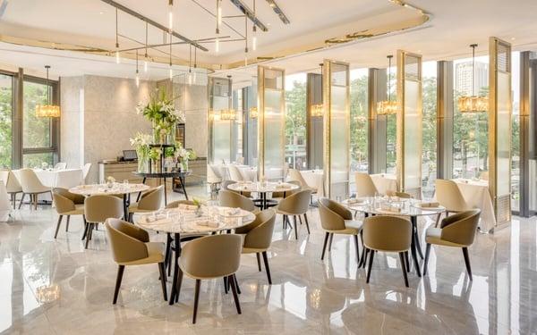 2023圣诞跨年餐厅推荐：顶级A5和牛&鳕鱼龙虾必吃，欣赏101烟火的绝佳视野在这里！