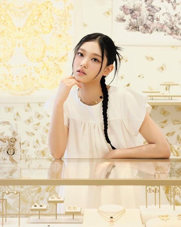 韩网票选“四大社女团颜值取向”代表：秀智离开JYP五年还是第一，她满脸写着我来自YG 娱乐 图7张