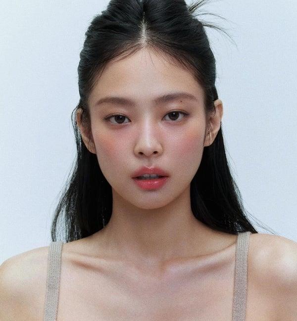 韩网票选“四大社女团颜值取向”代表：秀智离开JYP五年还是第一，她满脸写着我来自YG 娱乐 图10张