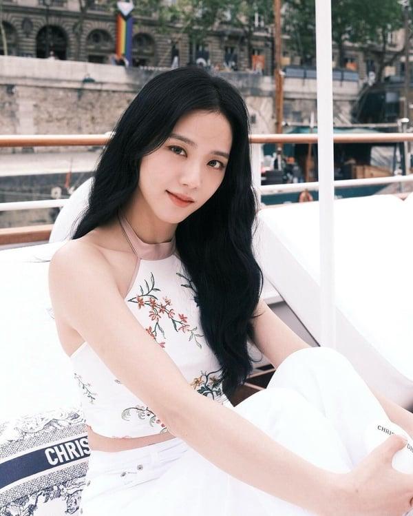 韩网票选“四大社女团颜值取向”代表：秀智离开JYP五年还是第一，她满脸写着我来自YG 娱乐 图11张