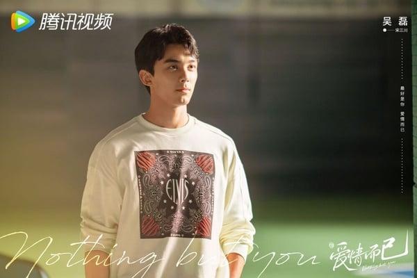 9位电视剧95生值得一看的现偶剧！吴磊《在暴雪时分》甜,王鹤棣这部比《以爱为营》值得追