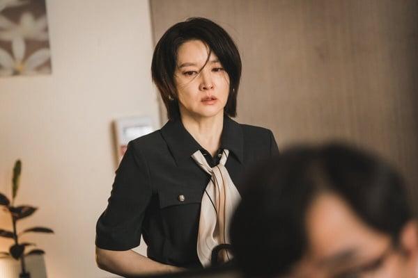 小心别成为“感情乞讨者”——总是付出无底线？你以为的“情商高”其实是“谄媚”！ 最新 图4张