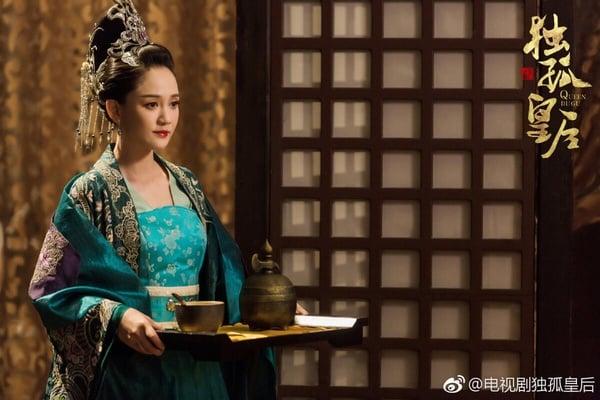 中国台湾电视剧女星近年高分作品！林依晨《不够善良的我们》7.9，杨谨华《一把青》8.4，这部8.6 娱乐 图2张