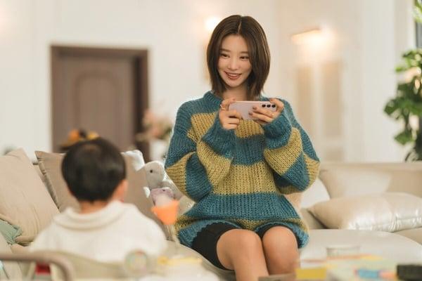 《泪之女王》配角卧虎藏龙！李主傧是拳击冠军，金秀贤姐张允柱是超模，她竟是一代影后 娱乐 图5张
