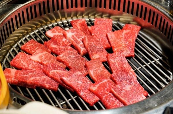 买一送一！5月生日优惠餐厅：寿星生日优惠吃到饱免费、王品买一送一、和牛吃到饱 最新 图16张