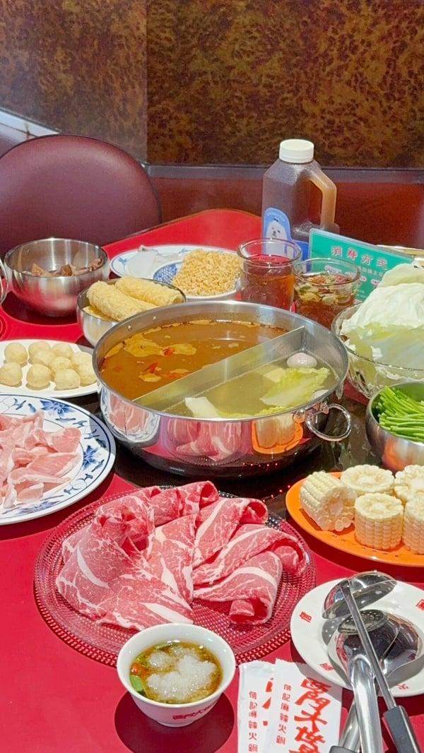 台北麻辣锅推荐！詹记麻辣锅西门大世界开幕，詹记必吃鸭血再推限定套餐，内有订位网址 最新 图5张