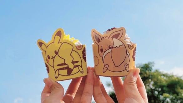 皮卡丘甜点！Mister Donut“宝可梦主题玛芬”，皮卡丘巧克力马芬、伊布草莓马芬必吃