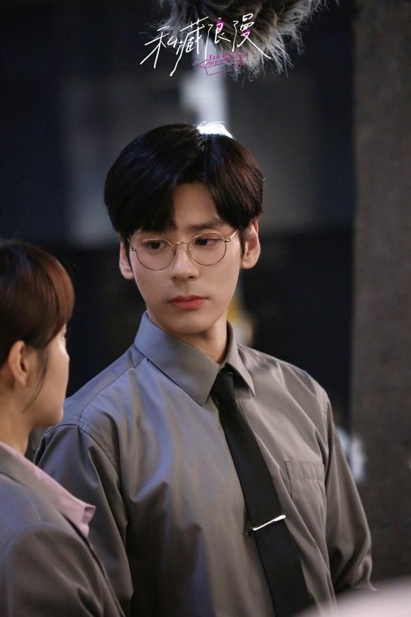 10位电视剧男星同龄不同命！《私藏浪漫》魏哲鸣结过婚，檀健次爆火，有两位红过却过气了