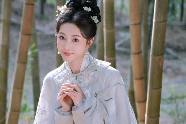 古装剧《长乐曲》9位古装美人！彭小苒《东宫》后美出新高度，陆垂垂小说结局官配是他 娱乐 图12张