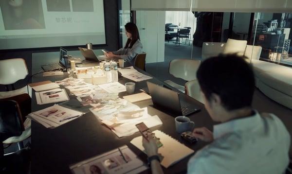 Netflix《影后》7位气死人的渣男!渣男不只李子齐,张博磊妈宝,第五位也渣到不是盖的 内容图2 新潮社-实时最新热点娱乐时尚美妆等新闻资讯网站! Netflix《影后》7个渣男角色!李子齐无人能敌,张博磊软弱又妈宝,第5个是渣男始祖!