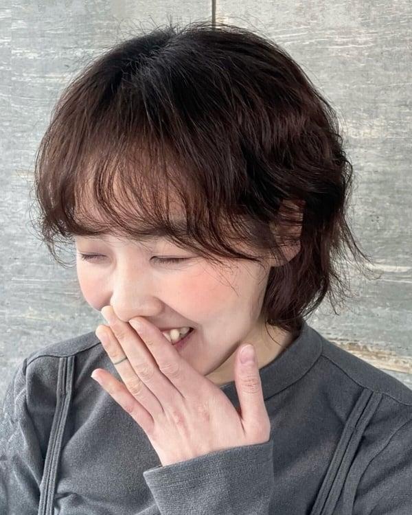 2025短发烫发范本14：碎卷层次烫