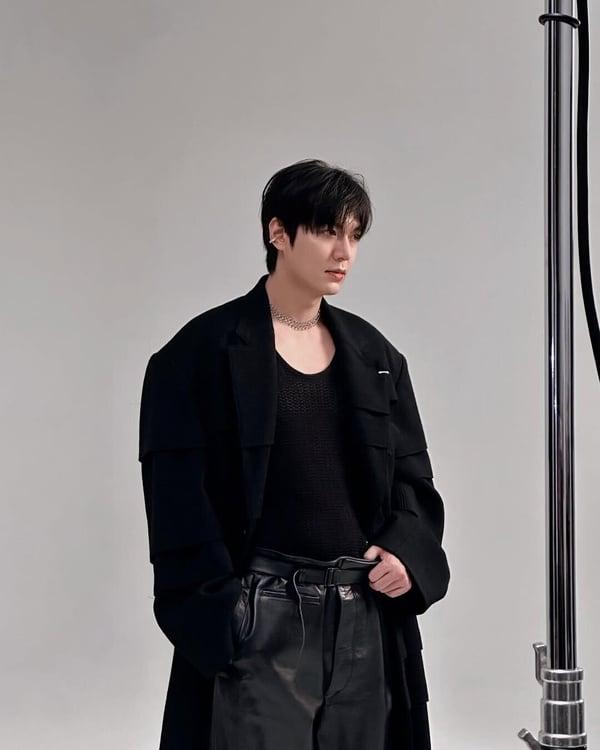 外网票选“全球最帅”男星TOP10!王一博第10,《问问星星吧》李敏镐第6,冠军真的帅! 内容图5 新潮社-实时最新热点娱乐时尚美妆等新闻资讯网站! 外网票选“全球最帅”男星TOP10!王一博第10,《问问星星吧》李敏镐第6,冠军真的帅!