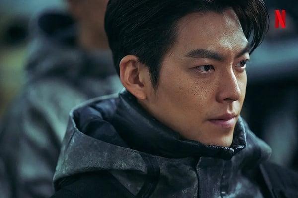 Netflix“观看数最高”原创韩剧TOP10!《外伤重症中心》第6输《鱿鱼游戏2》，冠军近3亿 娱乐 图3张