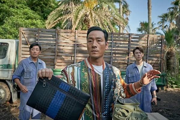 Netflix“观看数最高”原创韩剧TOP10!《外伤重症中心》第6输《鱿鱼游戏2》，冠军近3亿 娱乐 图10张