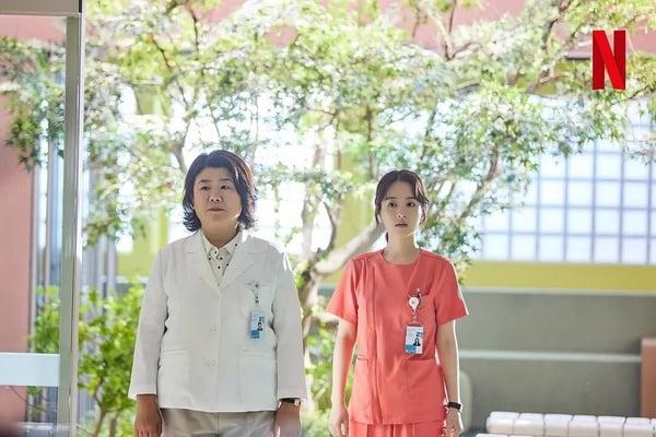更胜《苦尽柑来遇见你》！此生必追治愈系韩剧TOP10！《我的大叔》第7，冠军公认一生推 娱乐 图10张