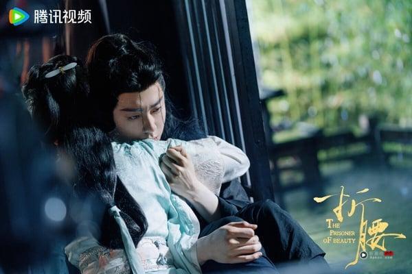 网评8部“主角CP火花爆棚”电视剧！《折腰》CP比《藏海传》好嗑，但最后一部真正难超越 娱乐 图2张