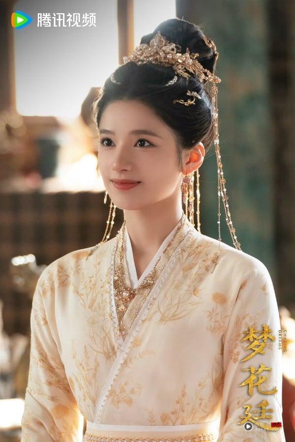 《藏海传》主演的下部待播剧：肖战携周雨彤演谍报剧，张婧仪要和三位高颜值男神合作！ 娱乐 图7张