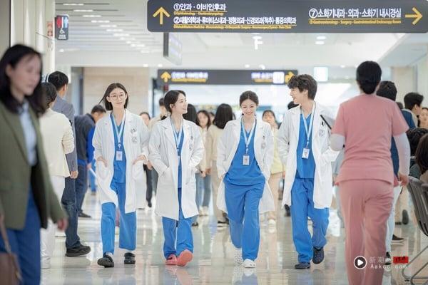 2025 韩剧推荐22部！韩剧排行榜，Netflix、最新韩剧线上看片单 娱乐 图11张