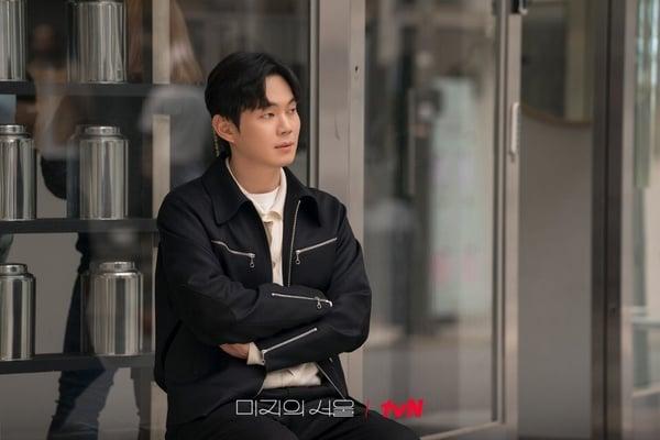 Netflix《未知的首尔》8大剧情彩蛋！昊洙要和未知求婚了？它竟暗示昊洙右耳终将失聪？ 娱乐 图7张