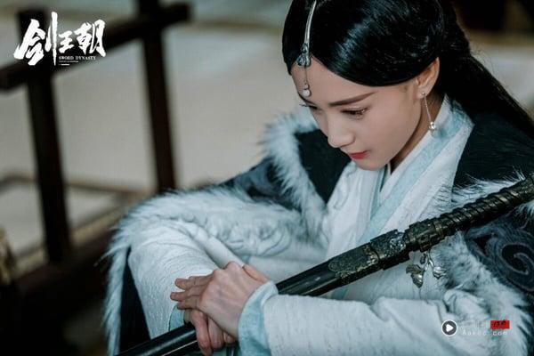 李一桐10大古装角色：《书卷一梦》宋一梦灵动、《狐妖小红娘王权篇》清瞳全网期待 娱乐 图14张