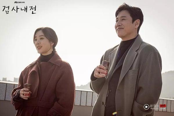 不输《瑞草洞》！剧荒值得追的“Netflix隐藏神剧韩剧”！两部部破9分好剧错过真的可惜 娱乐 图2张