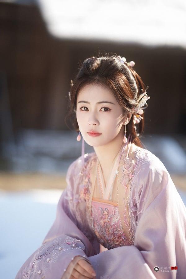 网评电视剧“最高颜值”90后美女榜TOP9！杨紫第9，《书卷一梦》李一桐第3，冠军顶级美人 娱乐 图6张
