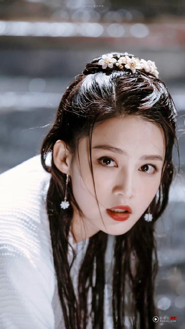 网评电视剧“最高颜值”90后美女榜TOP9！杨紫第9，《书卷一梦》李一桐第3，冠军顶级美人 娱乐 图7张